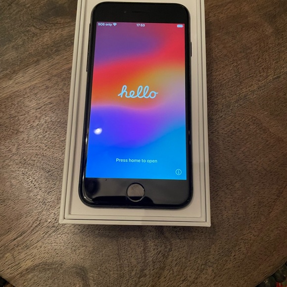 Apple Other - Apple iPhone SE Black 64GB with Box and New Apple EarPods